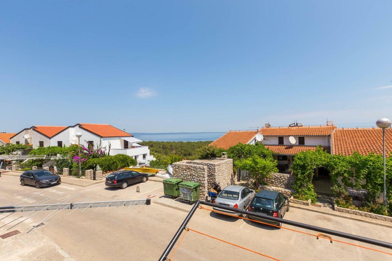 Hana Mali Lošinj Buitenkant foto